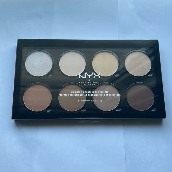 BRAND NEW - NYX Highlight and Contour Pro Palette - Picture 1 of 1